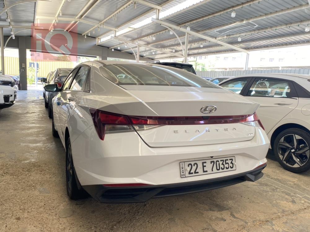 هیوندای ئەلەنترا